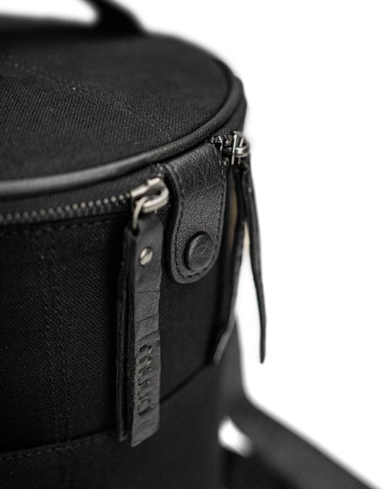 muud Saturn XL canvas project bag with genuine leather details and yarn feed holes from iDOKNiT