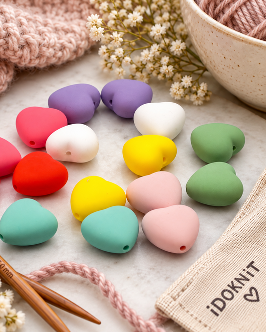 iDOKNiT silicone heart shaped knitting needle stoppers and point protectors pair