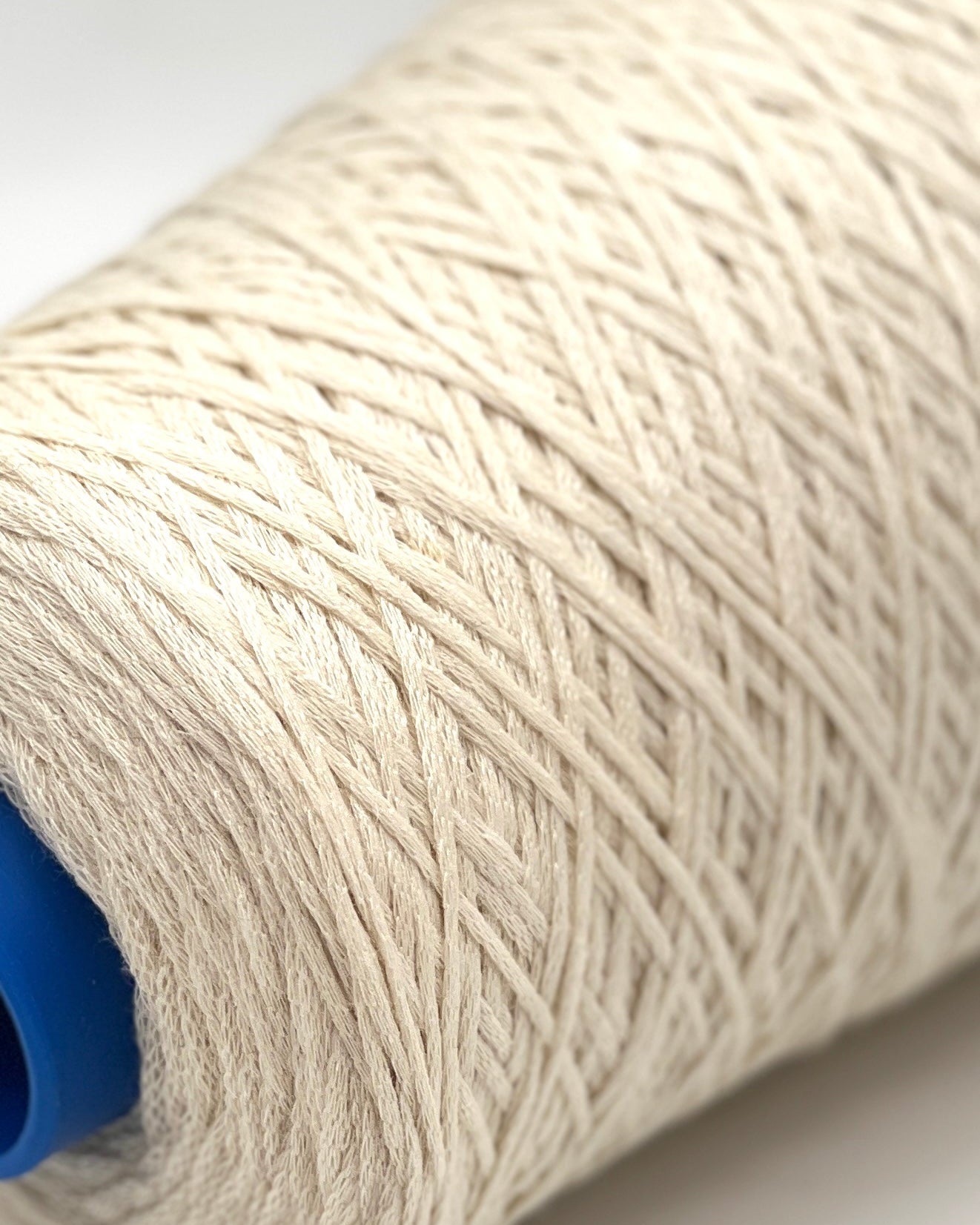 Exclusive iDOKNiT chunky weight yarn, DOMUS SILK by RiGo Italy. High-end blend of 60% cotton and 40% silk with a modern chainette (chain-cable) structure, providing 130m per 100g. Authentic Italian-made luxury fiber curated by iDOKNiT for breathable, soft, and textured knitwear with excellent stitch definition.