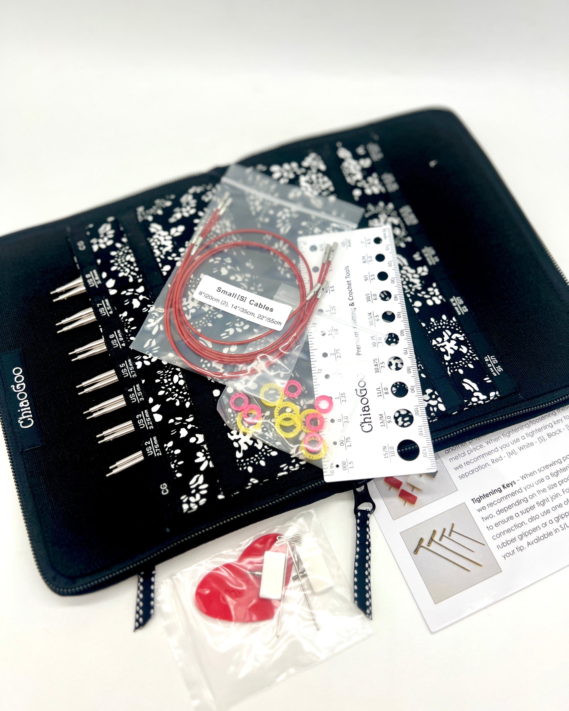 ChiaoGoo TWIST SS 4" Small interchangeable knitting needle set with surgical stainless steel lace tips and zippered fabric case for iDOKNiT.