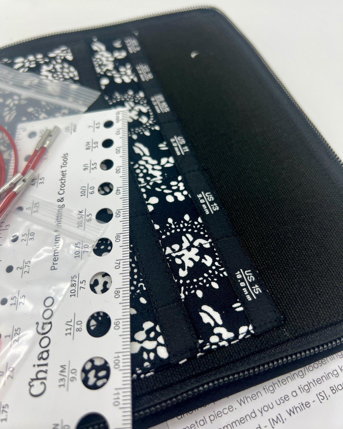 ChiaoGoo TWIST SS 5" Small interchangeable knitting needle set with surgical stainless steel lace tips and zippered fabric case for iDOKNiT.