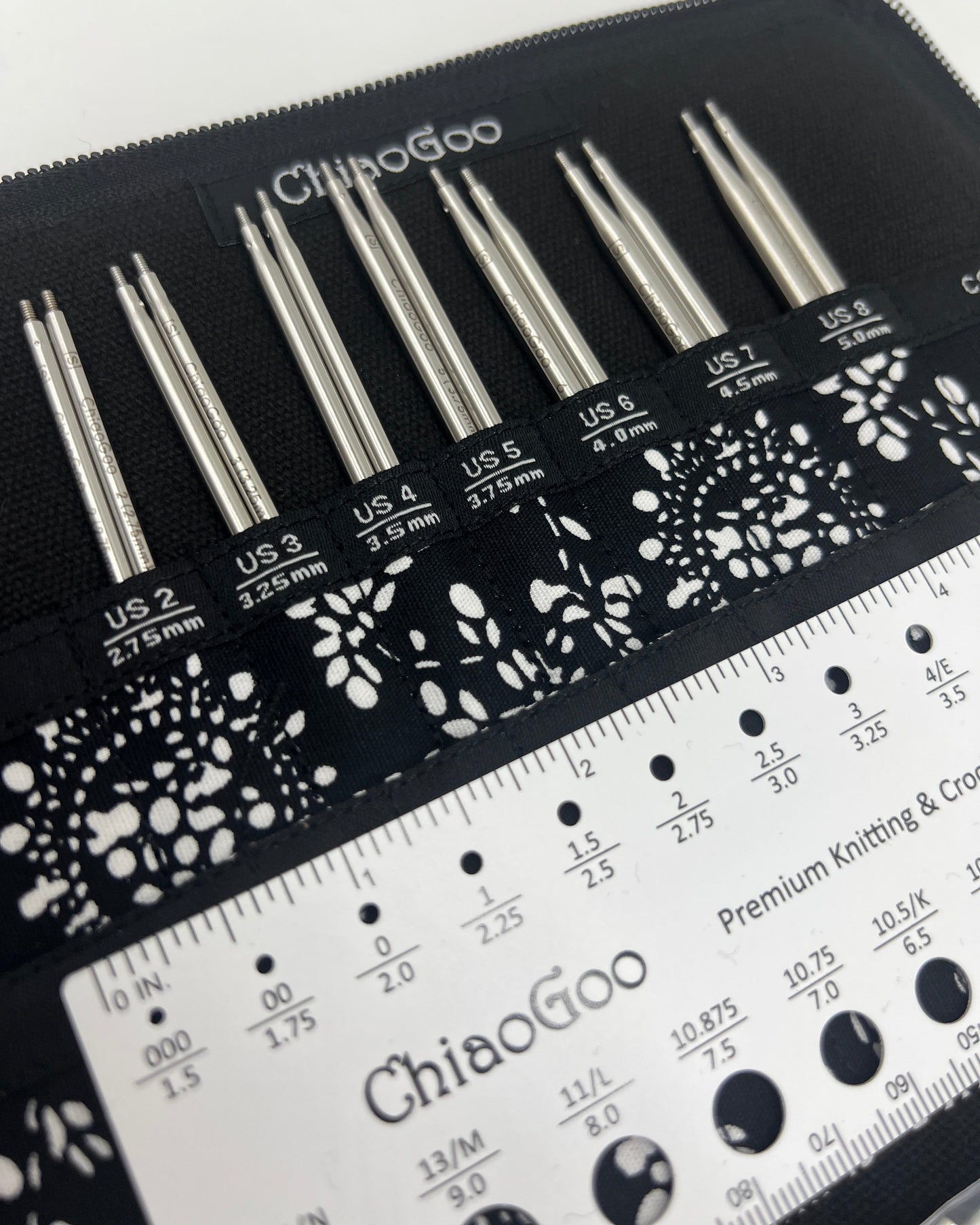 ChiaoGoo TWIST SS 5" Small interchangeable knitting needle set with surgical stainless steel lace tips and zippered fabric case for iDOKNiT.