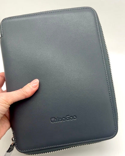 ChiaoGoo FORTÉ 2.0 5" complete interchangeable knitting needle set with carbon fiber and blackwood tips in organized case for iDOKNiT.