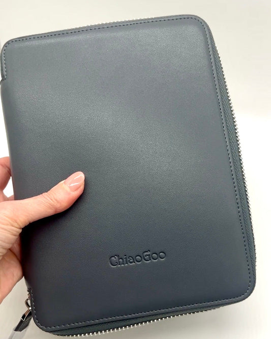 ChiaoGoo FORTÉ 2.0 5" complete interchangeable knitting needle set with carbon fiber and blackwood tips in organized case for iDOKNiT.