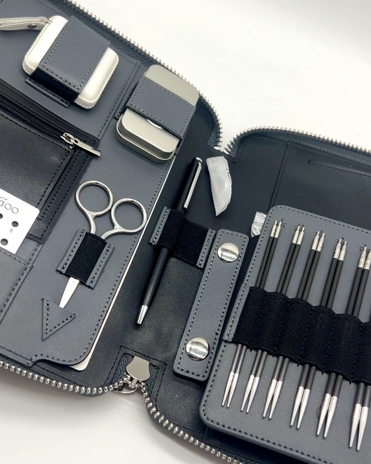 ChiaoGoo FORTÉ 2.0 5" complete interchangeable knitting needle set with carbon fiber and blackwood tips in organized case for iDOKNiT.