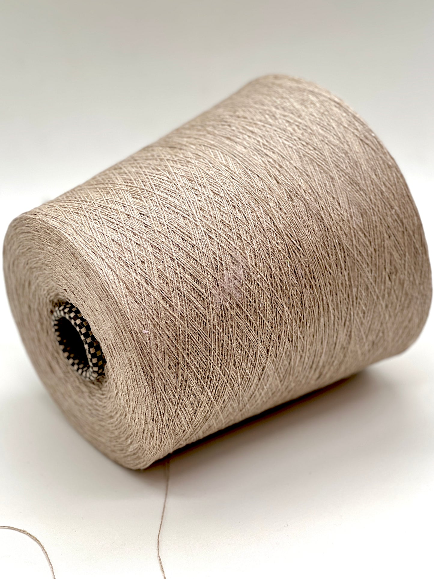 Hilo de merino de seda y cachemira, MARTE, hilo italiano de lujo de CARIAGGI, disponible en ovillos y en cono, grosor de encaje, 1500 m/100 g (1531 y/3,52 oz)