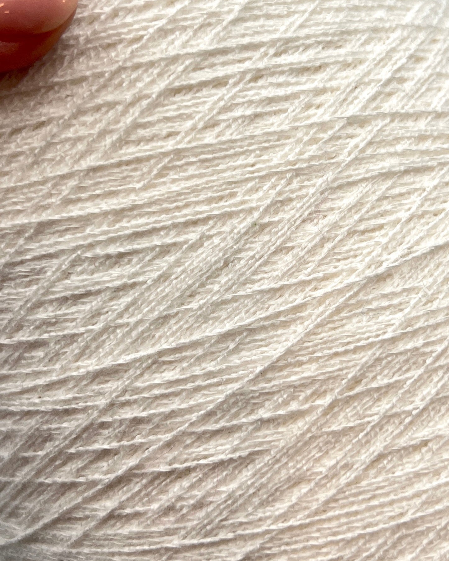 Luxury Italian summer yarn COTTON AIR with airy textured structure
MONTICOLOR SPA COTTON AIR yarn close up showing soft uneven twist
Lightweight Italian cotton blend yarn for sweaters and crochet
Airy cotton summer yarn for shawls tops and cardigans
Italian lace light fingering yarn with soft silky hand feel