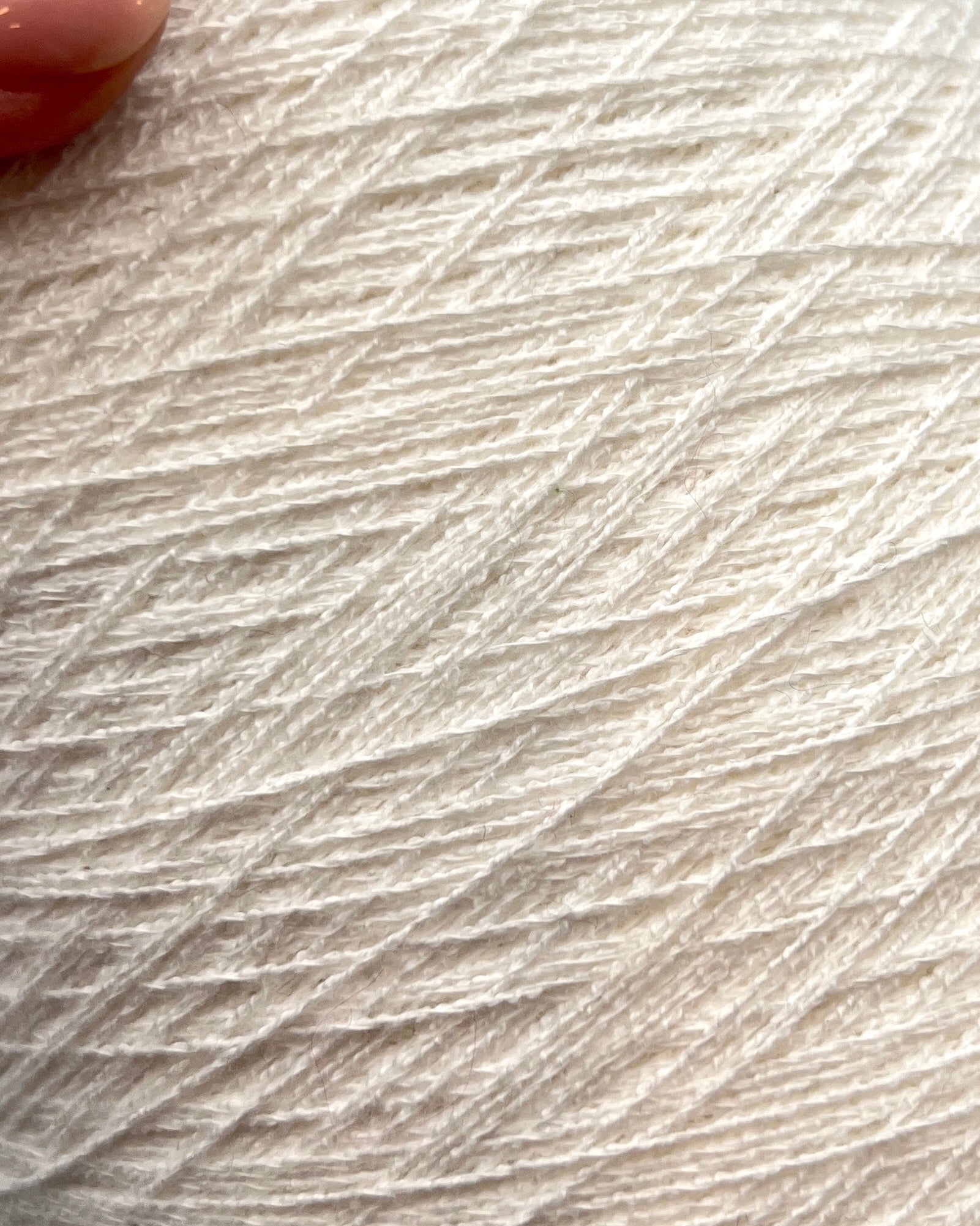 Luxury Italian summer yarn COTTON AIR with airy textured structure
MONTICOLOR SPA COTTON AIR yarn close up showing soft uneven twist
Lightweight Italian cotton blend yarn for sweaters and crochet
Airy cotton summer yarn for shawls tops and cardigans
Italian lace light fingering yarn with soft silky hand feel