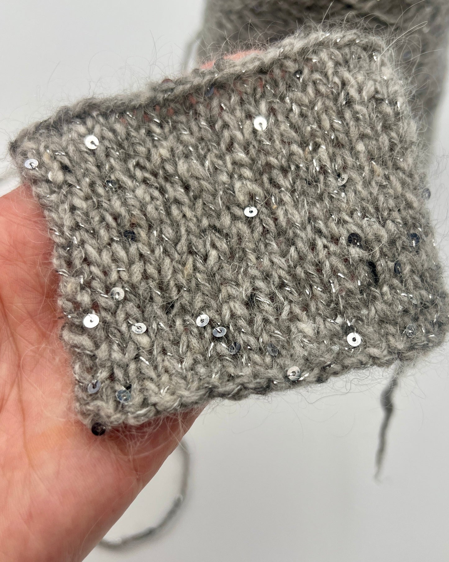 Wool mohair lurex sequin yarn NELSON with Italian fashion texture
Luxury Italian DK yarn with 2mm paillettes and soft mohair halo
Industria Italiana Filati NELSON yarn close up with shimmer
Wool mohair sparkle yarn for sweaters cardigans and scarves
Italian fashion yarn with lurex paillettes and textured halo