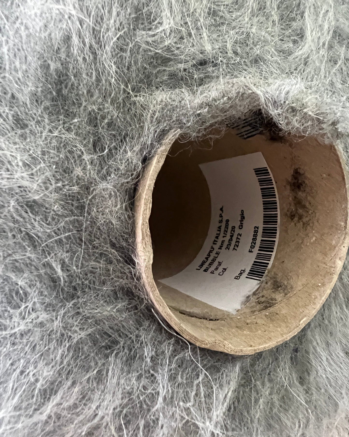 Luxury alpaca merino puffy yarn BUBBLE by Lineapiu Italia
Soft airy Italian DK yarn with alpaca halo and cloud texture
Lineapiu Italia BUBBLE yarn close up showing fluffy structure
Italian lightweight fashion yarn for sweaters and cardigans
Puffy alpaca merino yarn with modern luxury texture