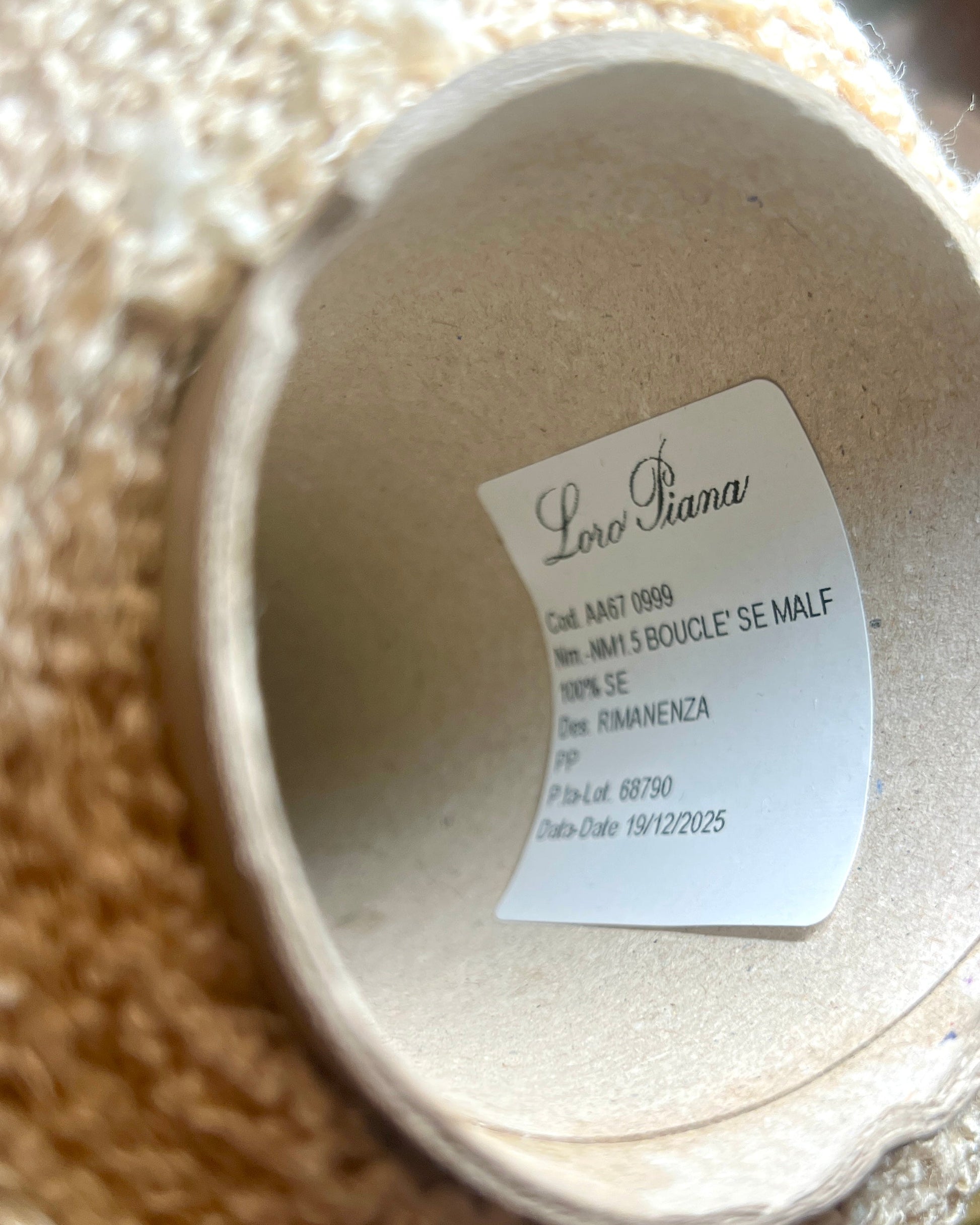 Rare 100% Silk Bouclé Yarn BOUCLE FLAME from Exclusive Italian Mill
Luxury Italian Silk Bouclé Yarn with Couture Texture
Chunky Weight Silk Fashion Yarn for Designer Knitwear
BOUCLE FLAME Silk Bouclé Yarn for Cardigans, Jackets, and Dresses
Luxury Silk Bouclé Yarn with Beautiful Drape After Washing