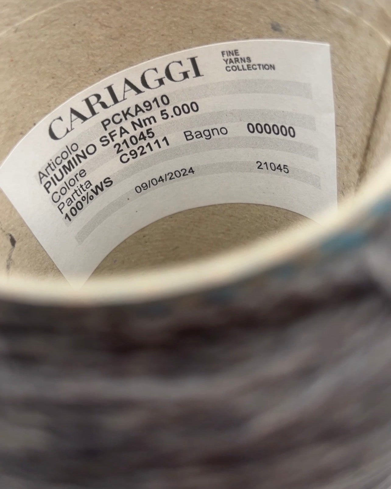 CARIAGGI PIUMINO 100% cashmere chain yarn on original cone, rare Italian cashmere chainette yarn that blooms after washing