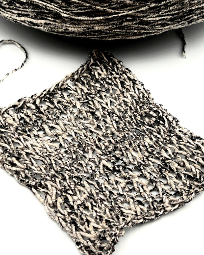 Industria Italiana Filati Jardin Tempere cotton linen and silk DK weight flame mouliné yarn balls from iDOKNiT