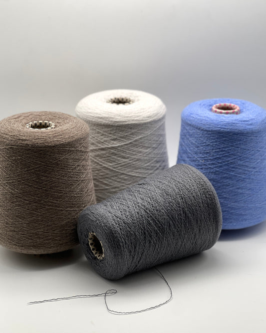 Biagioli Modesto VANITY CASH 30 yarn at iDOKNiT. 30% Cashmere 70% Merino Italian crêpe structure in premium colors. Luxury lace weight fiber at iDOKNiT.com.