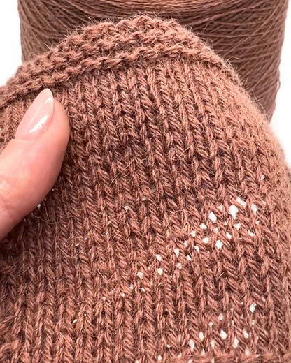 Luxury iDOKNiT Filitaly Lab PEPITA yarn featuring a delicate 75% Baby Alpaca and 25% Polyamide lace weight blend in Nm 2/14000 for high-end Italian knitwear.