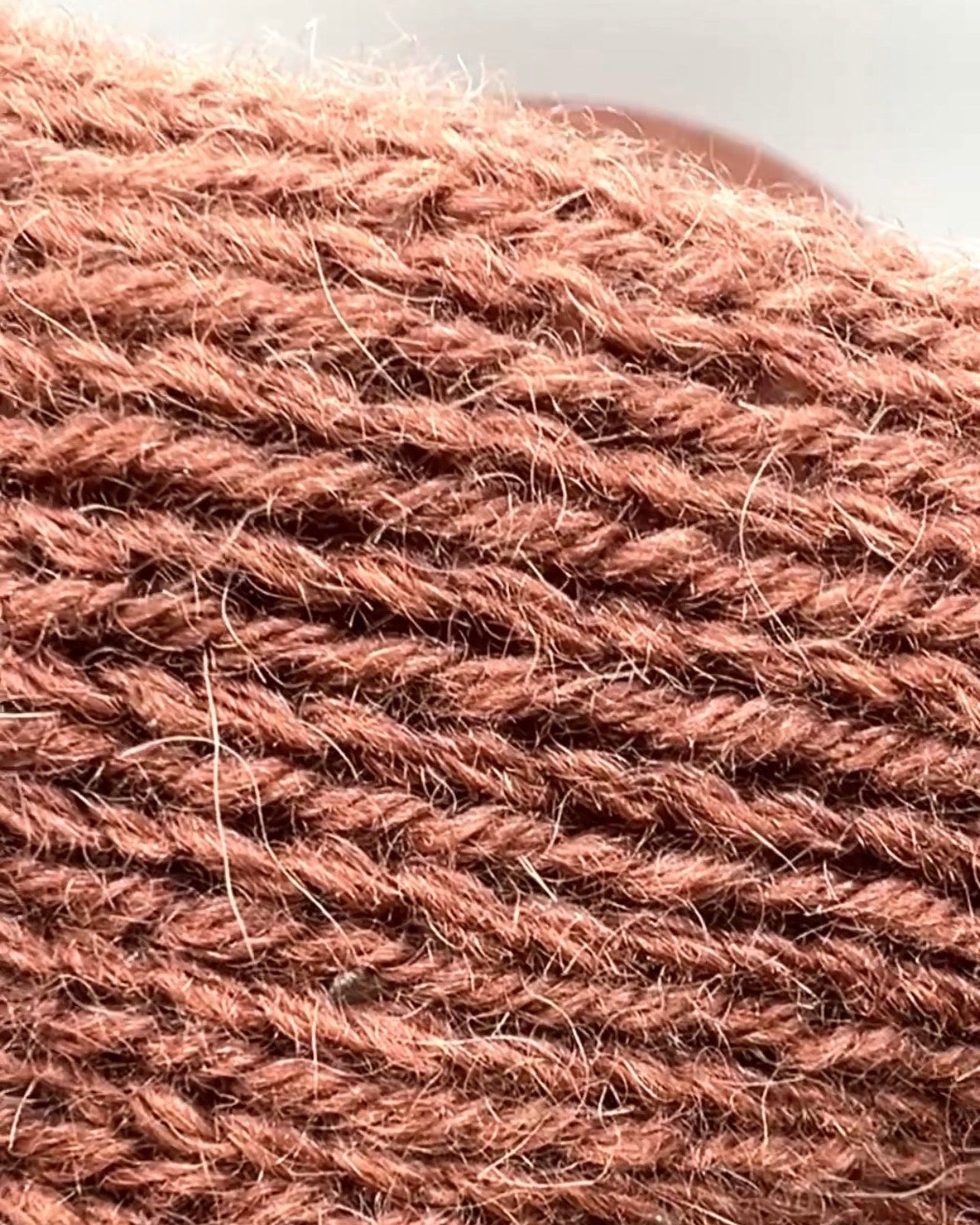 Luxury iDOKNiT Filitaly Lab PEPITA yarn featuring a delicate 75% Baby Alpaca and 25% Polyamide lace weight blend in Nm 2/14000 for high-end Italian knitwear.