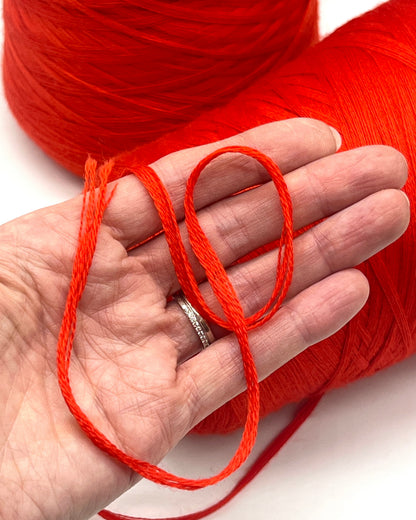Premium iDOKNiT DK weight yarn, ALBA by Botto Giuseppe Italy. 100% Superfine Merino wool constructed from 7 individual threads for superior stitch definition and softness, 210m/100g. Authentic Italian-made luxury yarn in 2152 Scarlet Red, curated by iDOKNiT for professional-grade garments.