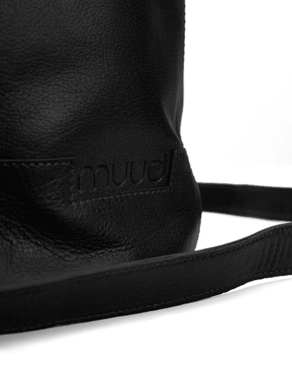 Ingrid soft genuine leather drawstring knitting project bag with interior yarn pockets from iDOKNiT