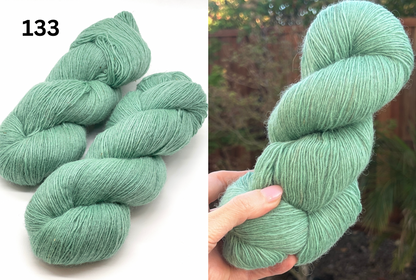 РЕДКАЯ НАХОДКА: пряжа Dundaga 7.1 Merino 100%, пасмы или "кейк" (торт), толщина "lace", однониточная, 470м/100г (514 ярдов/3.52 унции)