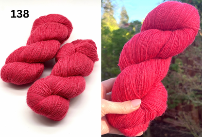 РЕДКАЯ НАХОДКА: пряжа Dundaga 7.1 Merino 100%, пасмы или "кейк" (торт), толщина "lace", однониточная, 470м/100г (514 ярдов/3.52 унции)