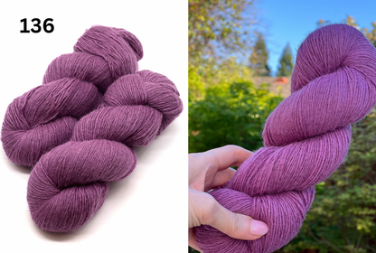 РЕДКАЯ НАХОДКА: пряжа Dundaga 7.1 Merino 100%, пасмы или "кейк" (торт), толщина "lace", однониточная, 470м/100г (514 ярдов/3.52 унции)