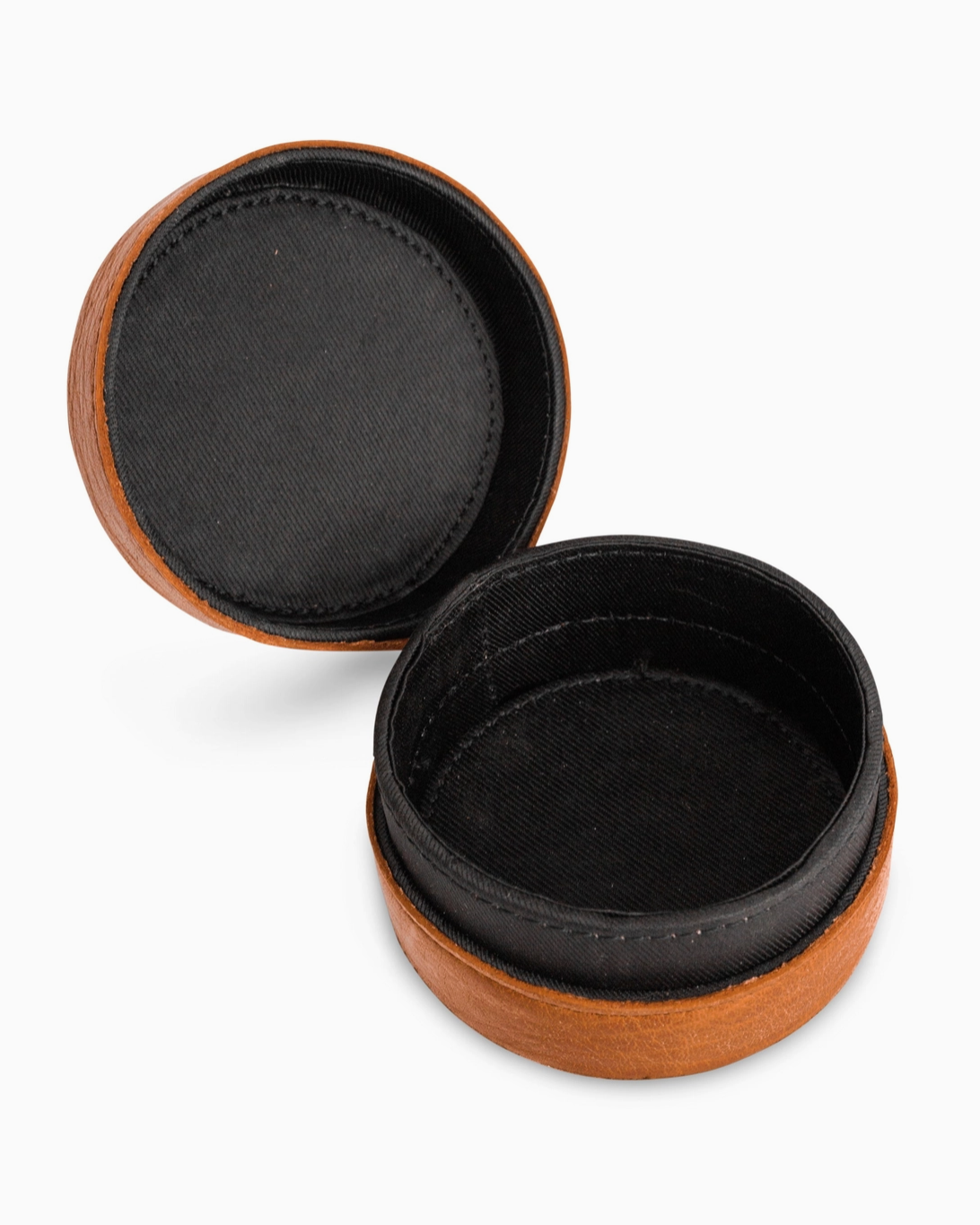 muud EMELI genuine leather round magnetic needle case with removable lid from iDOKNiT
