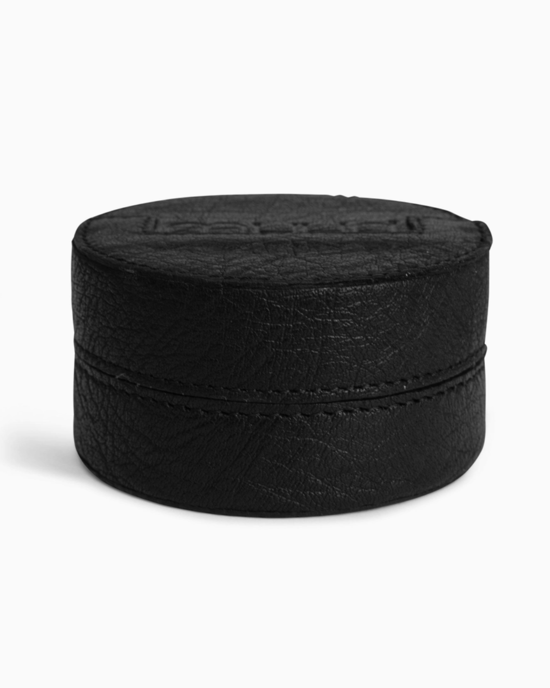 muud EMELI genuine leather round magnetic needle case with removable lid from iDOKNiT