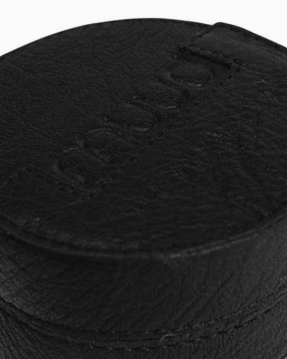 muud EMELI genuine leather round magnetic needle case with removable lid from iDOKNiT