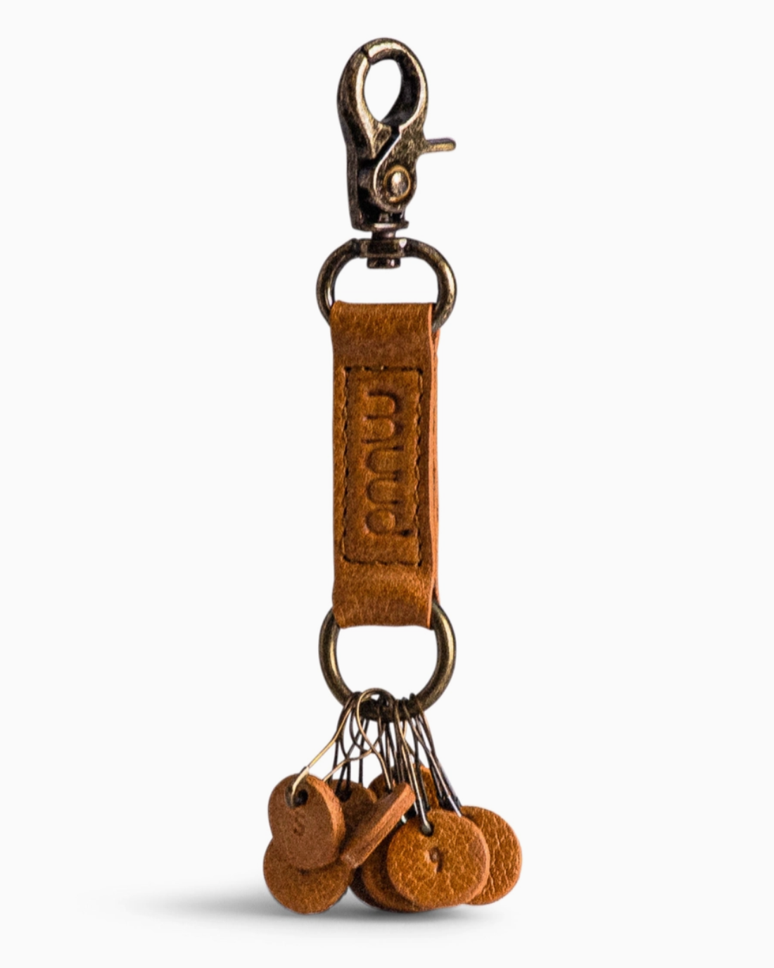 muud FELIZ genuine leather stitch marker keychain with 10 engraved metal markers from iDOKNiT