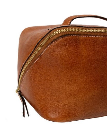 RE PROJECT 9 handcrafted compact Urban Leather beauty box style knitting needle and notion organizer case from iDOKNiT