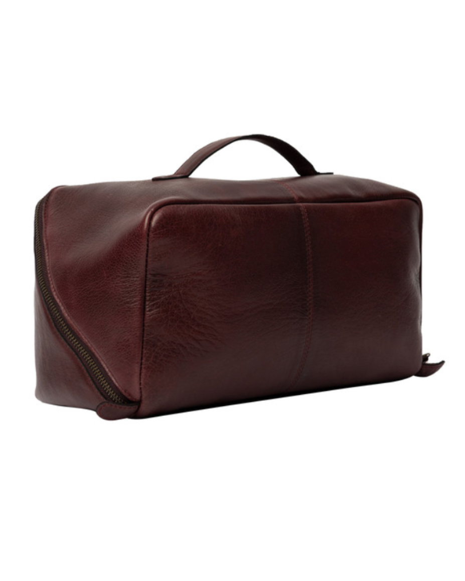 RE PROJECT 10 handcrafted Urban Leather beauty box style knitting needle and notion organizer case from iDOKNiT