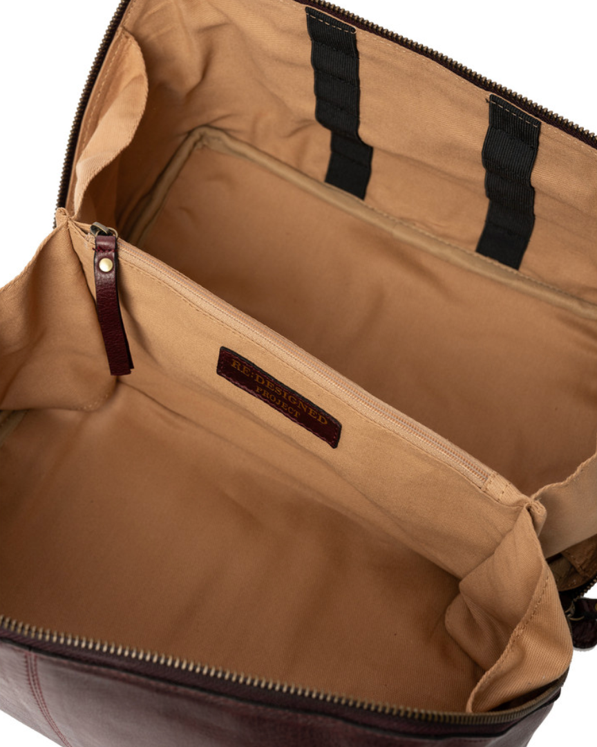 RE PROJECT 10 handcrafted Urban Leather beauty box style knitting needle and notion organizer case from iDOKNiT