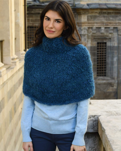 Lana Gatto Moon 45 percent Extrafine Merino 45 percent Superfine Alpaca Italian cable roving yarn from iDOKNiT