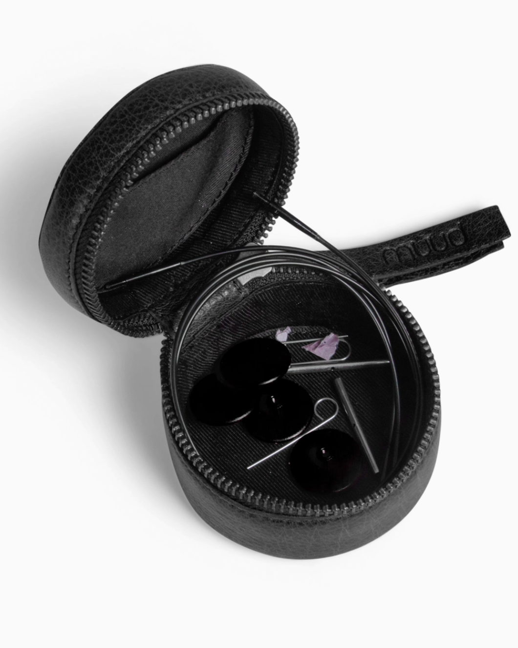muud HELSINKI genuine leather cylindrical knitting accessories case with zipper closure from iDOKNiT