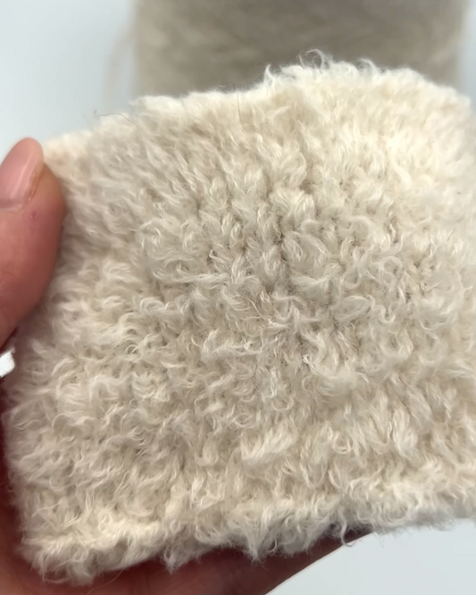 Profilo Bear 85 percent Merino and 15 percent Cashmere Italian chunky eyelash yarn from iDOKNiT