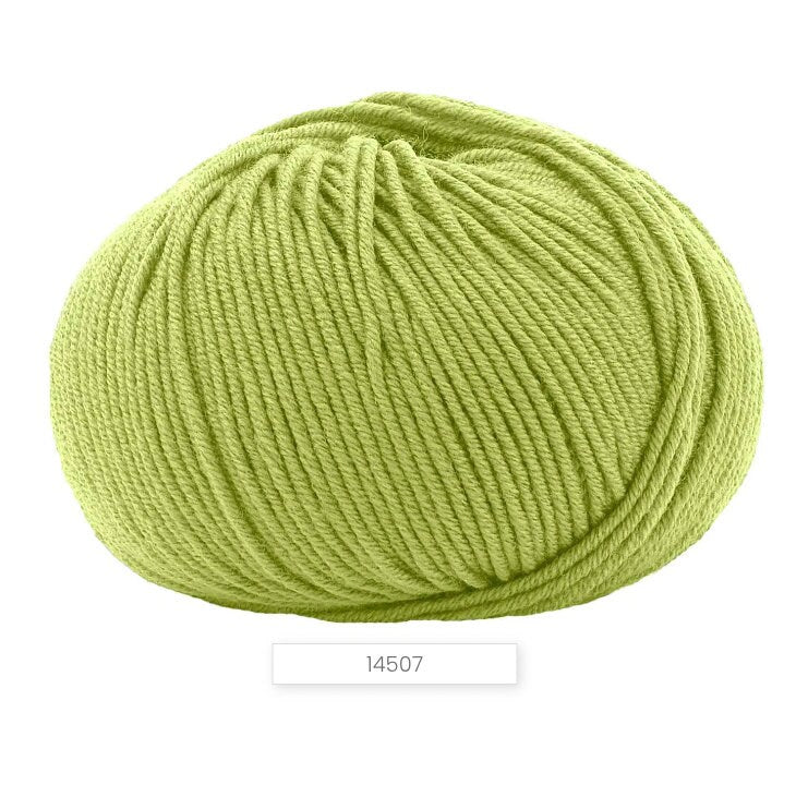 SUPER SOFT, 100% Wool Knitting Yarn, Italian Yarn, Lana Gatto, Great for Machine and Hand Knitting, 50g/125m (137y)