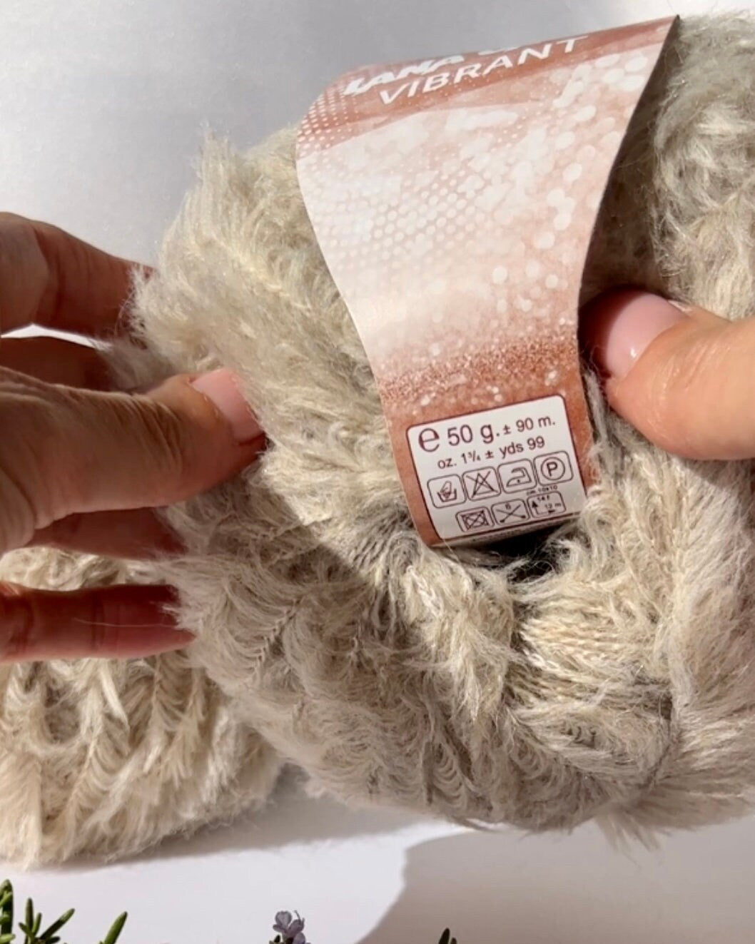 Close-up of VIBRANT yarn showing soft merino-alpaca texture — iDOKNiT Shop