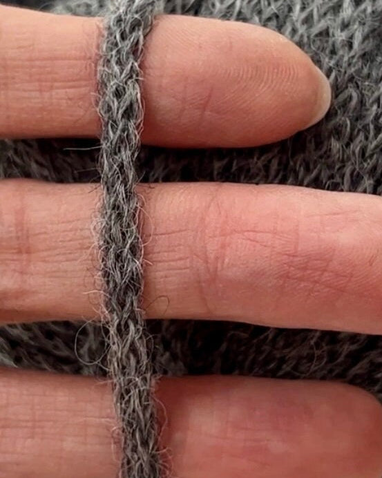 Lana Gatto ALPACA SUPERFINE yarn chunky alpaca cord Italian yarn
Luxury Italian alpaca yarn thick soft texture for sweaters and scarves
Close up of alpaca superfine yarn showing cord structure
Chunky alpaca yarn Lana Gatto soft warm knitting yarn
Superfine alpaca yarn ideal for cozy knitwear and fast projects