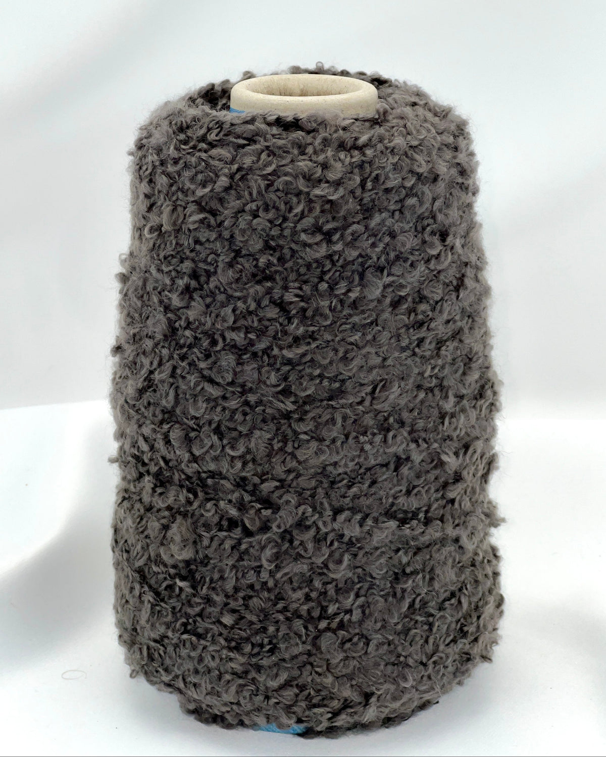 CARIAGGI 93 percent cashmere 7 percent silk boucle Italian textured yarn ball and cone from iDOKNiT