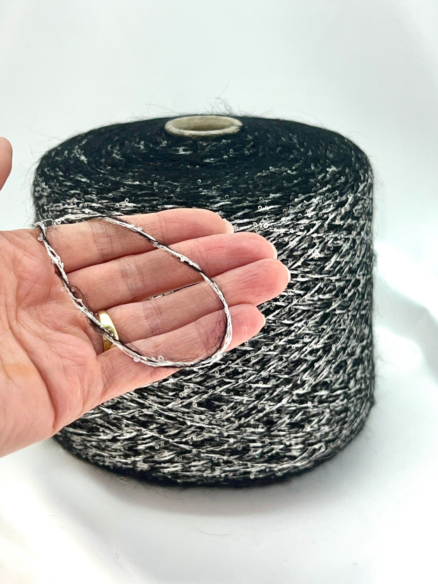 PAILLETTES Alpaca Cucinelli-Style Yarn, LIKECHOPIN, Premium Italian Yarn by MILLEFILI, Available in Balls or on Cone, Sport Weight 320m/100g