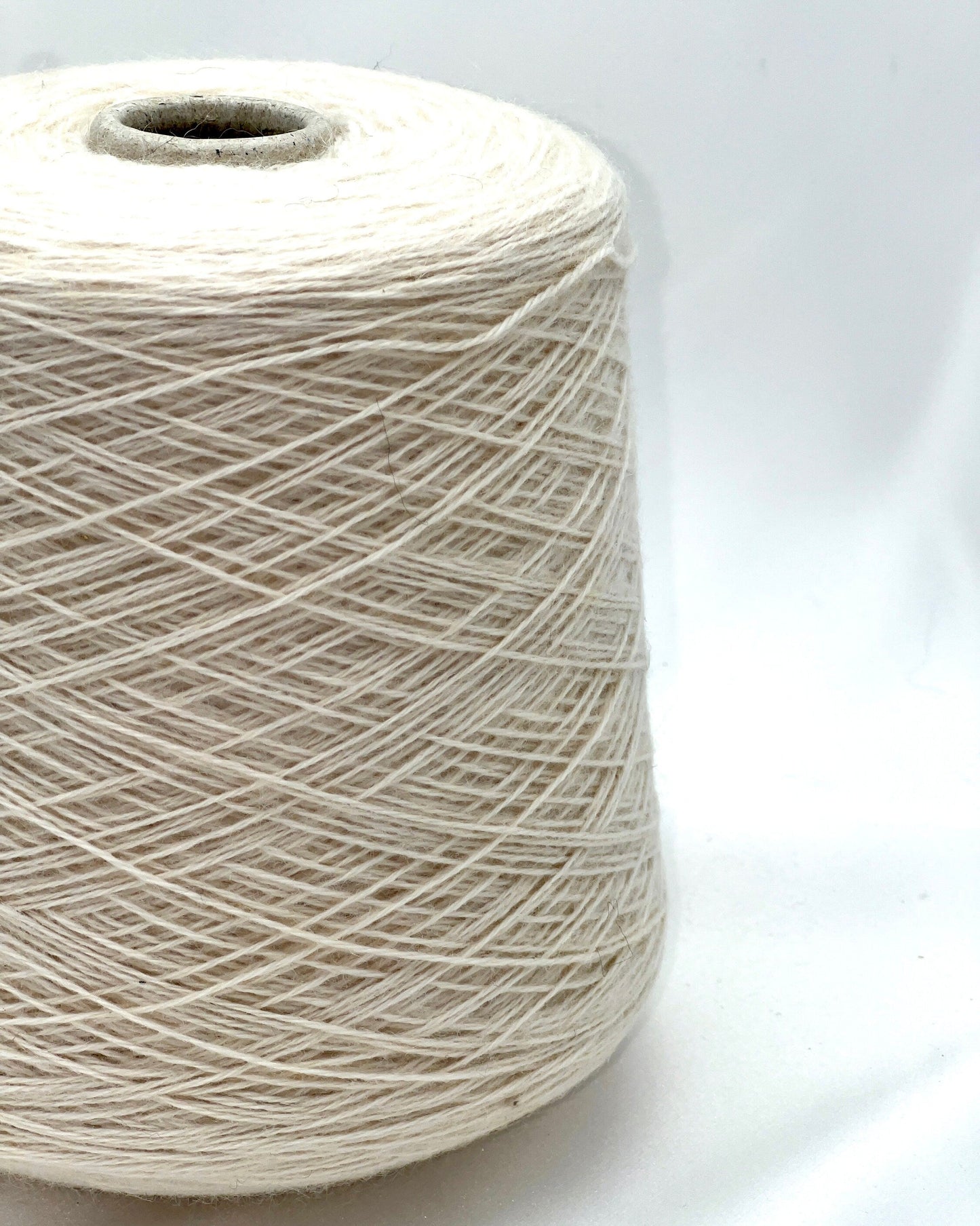 KIRK CLOUD by Gruppo Filpucci Italy, luxury fingering yarn, 75% cashmere 25% super kid mohair, Nm 4300, 430 meters per 100 grams, soft halo Italian yarn