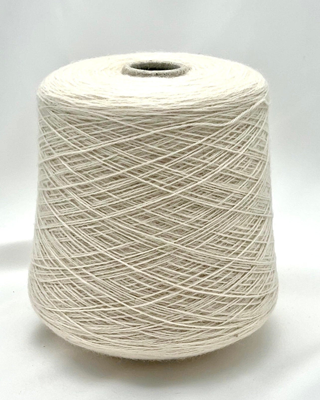 KIRK CLOUD by Gruppo Filpucci Italy, luxury fingering yarn, 75% cashmere 25% super kid mohair, Nm 4300, 430 meters per 100 grams, soft halo Italian yarn