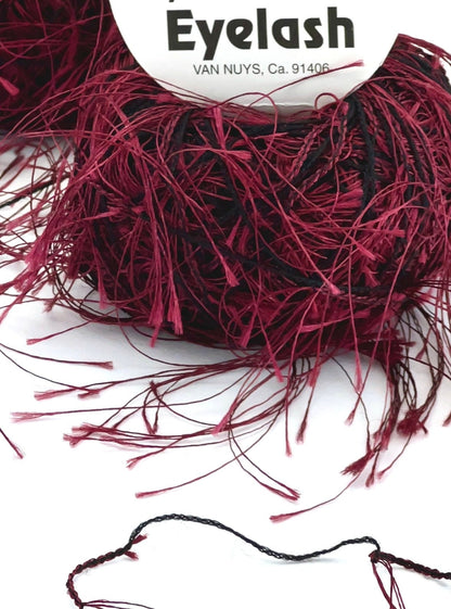 Пряжа для меха, ресниц или помпонов, Trendsetter Yarns, Италия, 20 г/67 м (0,71 унции/73 года)