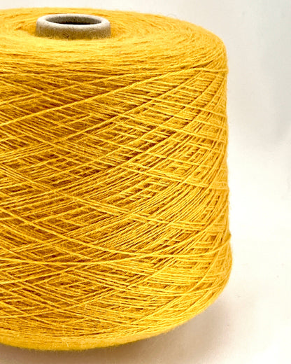 KIRK CLOUD by Gruppo Filpucci Italy, luxury fingering yarn, 75% cashmere 25% super kid mohair, Nm 4300, 430 meters per 100 grams, soft halo Italian yarn