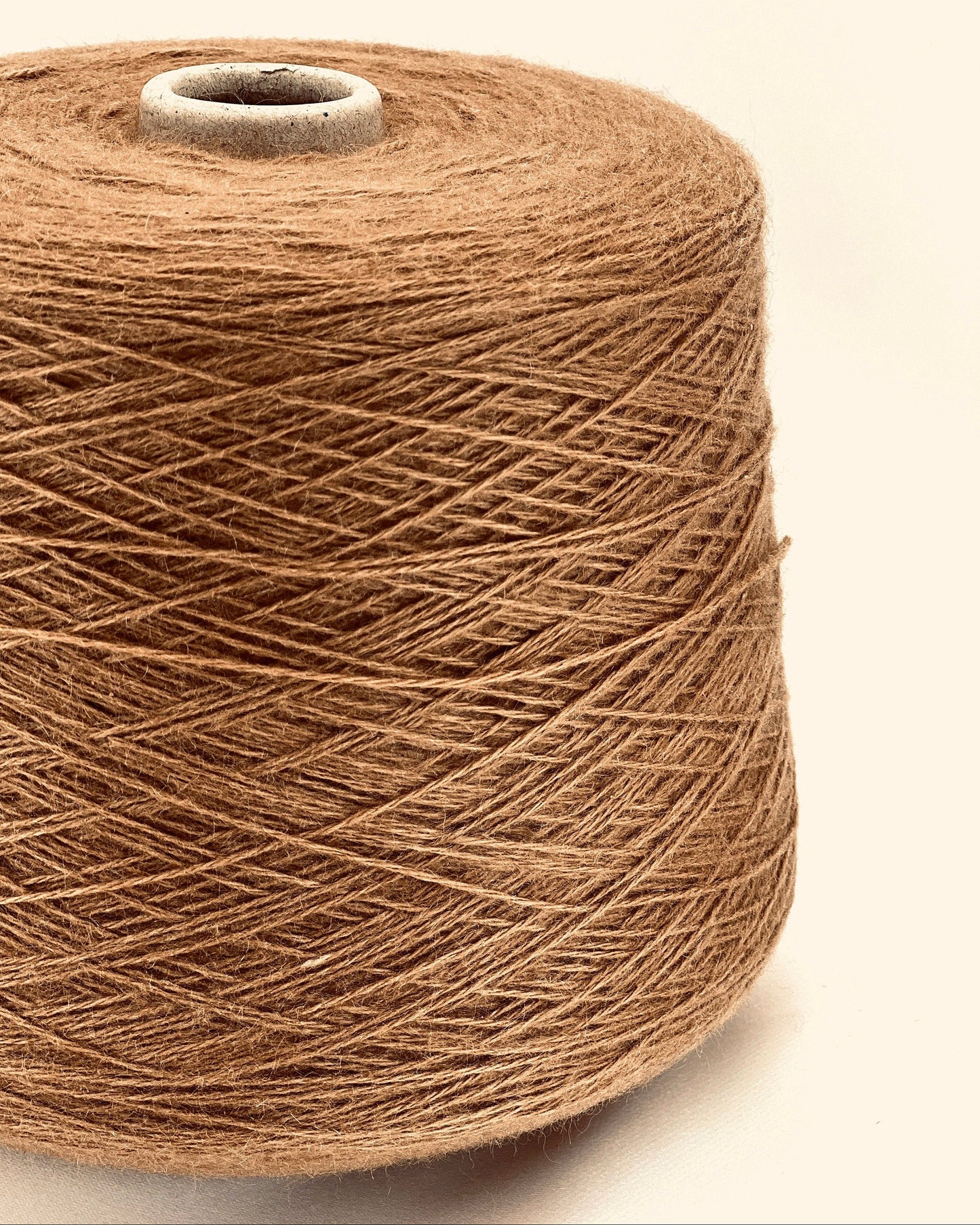 KIRK CLOUD by Gruppo Filpucci Italy, luxury fingering yarn, 75% cashmere 25% super kid mohair, Nm 4300, 430 meters per 100 grams, soft halo Italian yarn