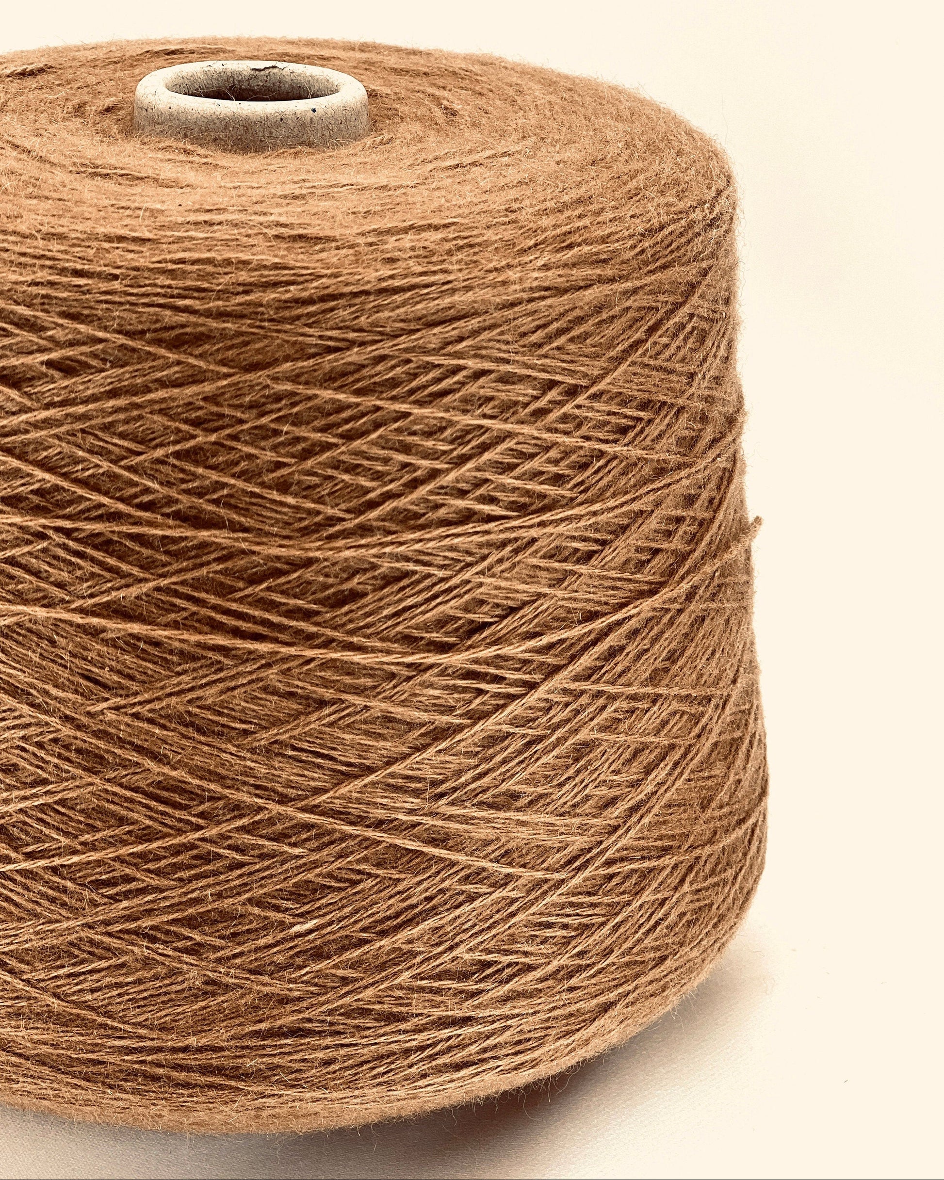 KIRK CLOUD by Gruppo Filpucci Italy, luxury fingering yarn, 75% cashmere 25% super kid mohair, Nm 4300, 430 meters per 100 grams, soft halo Italian yarn