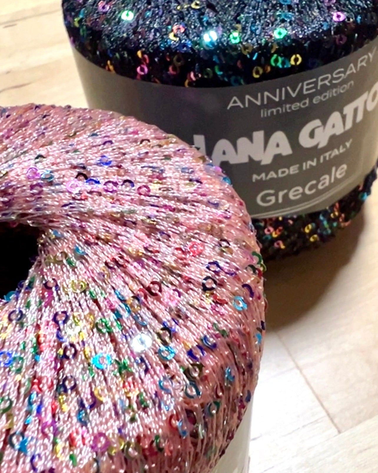 PAILLETTES GRECALE, Multicolor Sequin Sparkling Knitting Italian Yarn by Lana Gatto, EXTRA FINE, 112m/25g (123y/0.88oz)