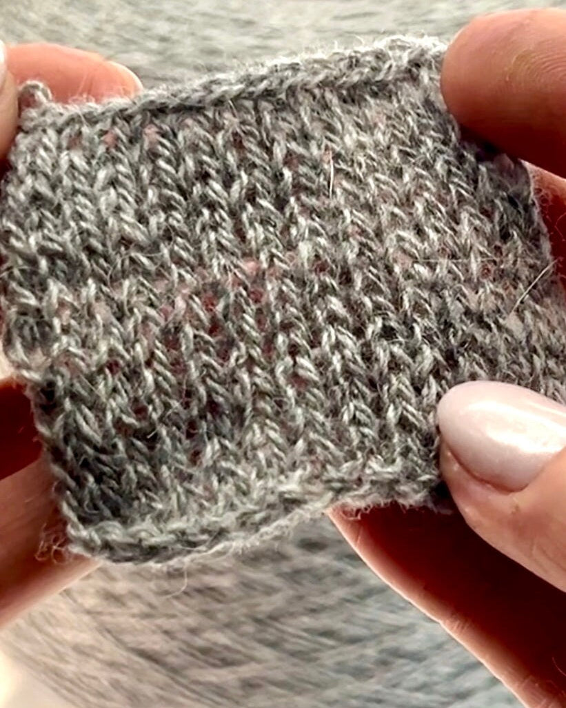 PROFILIO CASHAIR cashmere camel hair yarn in Grey Melange, Italian lace weight yarn for sweaters, cardigans, shawls, and luxury knitwear.