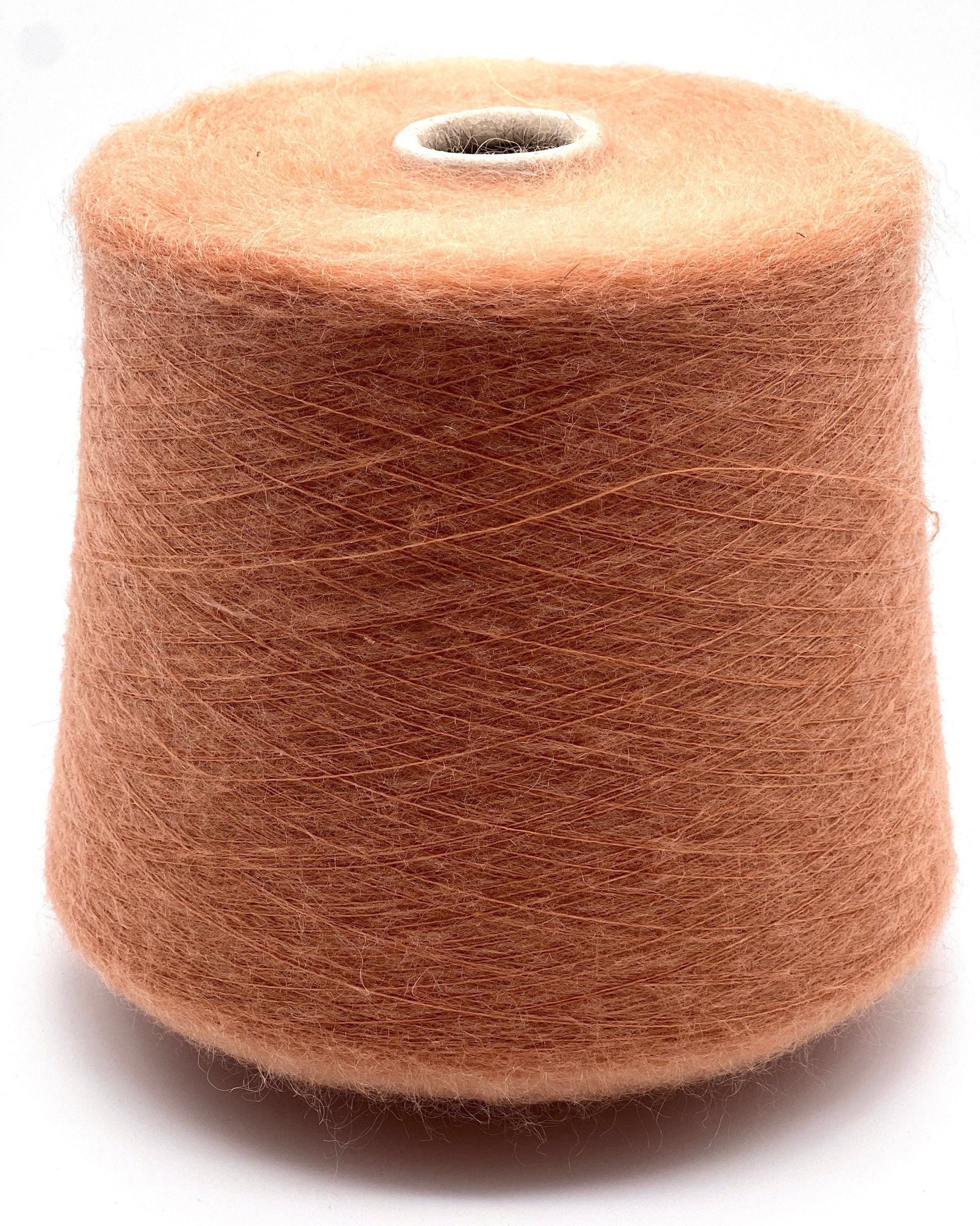 lineapiu geneve super kid mohair yarn italy
luxury italian mohair lace yarn 1500m 100g
soft halo mohair yarn for knitting weaving blending
designer super kid mohair yarn close up
italian lace mohair yarn balls or cones