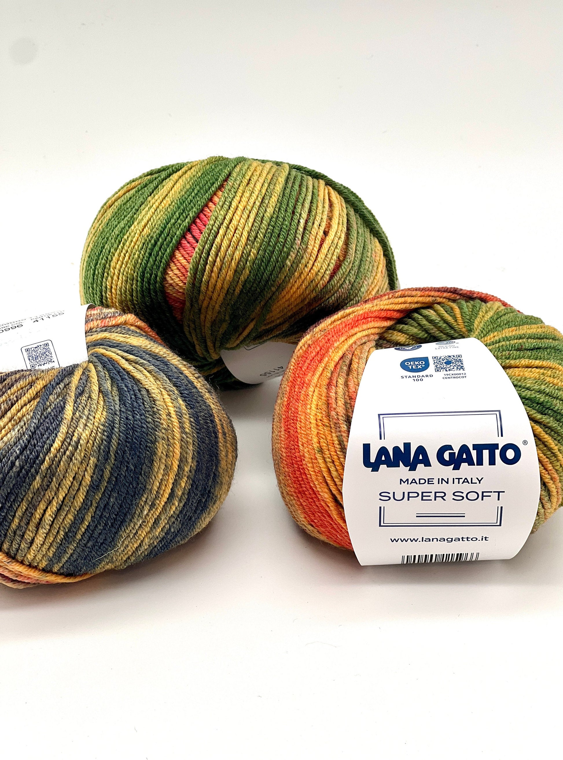Lana Gatto SUPER SOFT Print Colors yarn ball – extra fine merino wool made in Italy